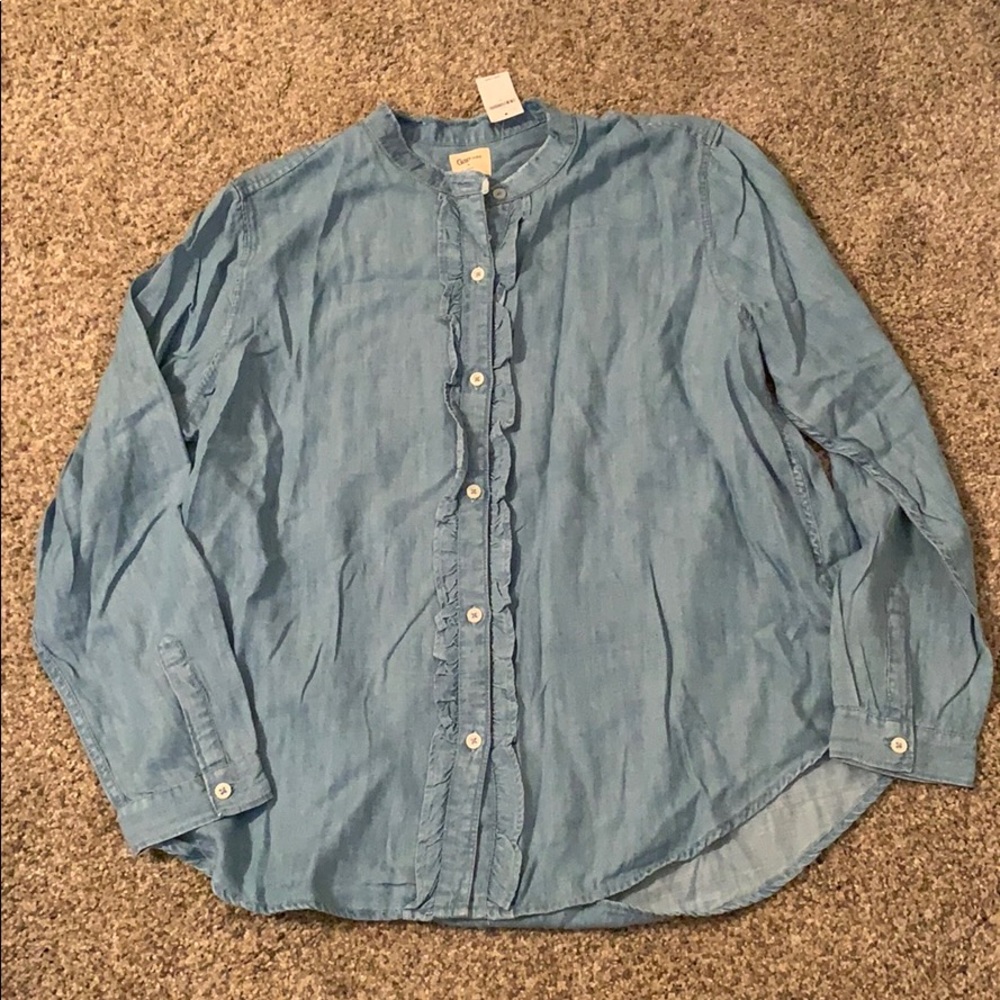 Gap Chambray Button Down NWT